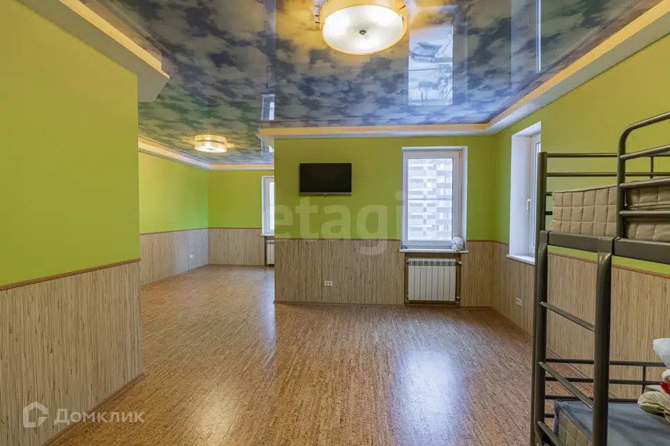 Продаётся 2-комнатная квартира, 99.6 м²