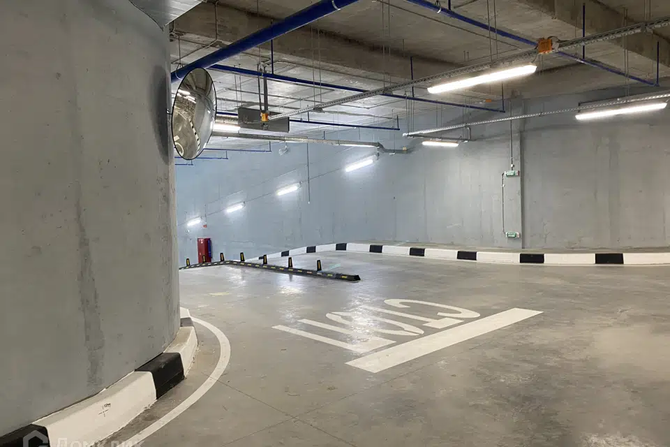 Продаётся машиноместо, 14.6 м²