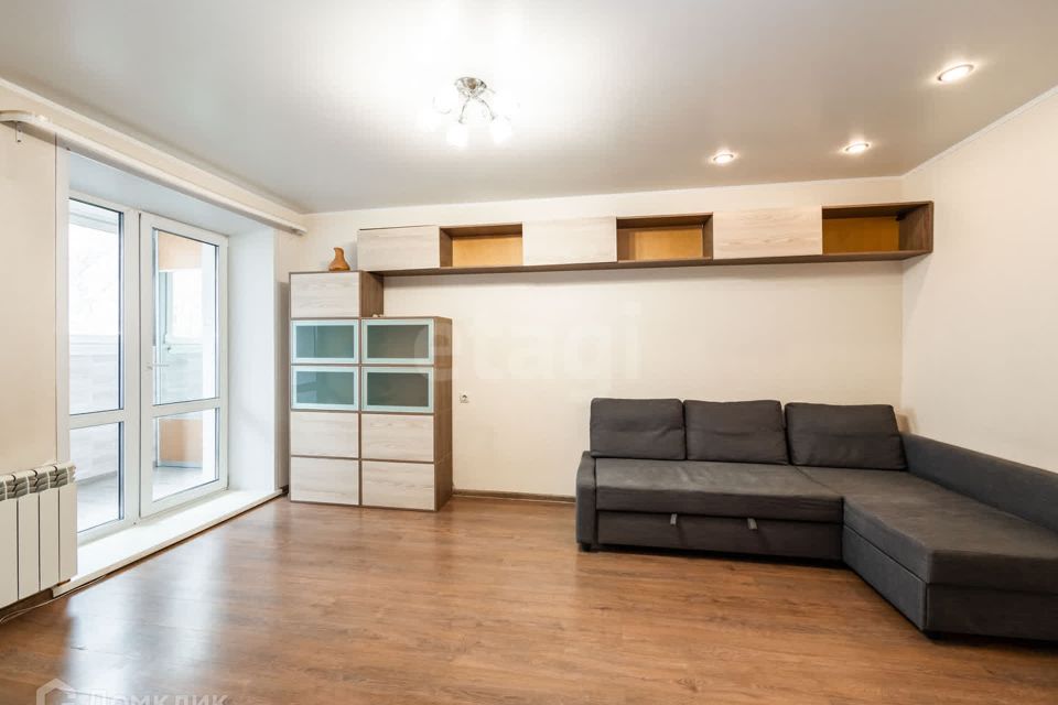 Продаётся 1-комнатная квартира, 35.2 м²