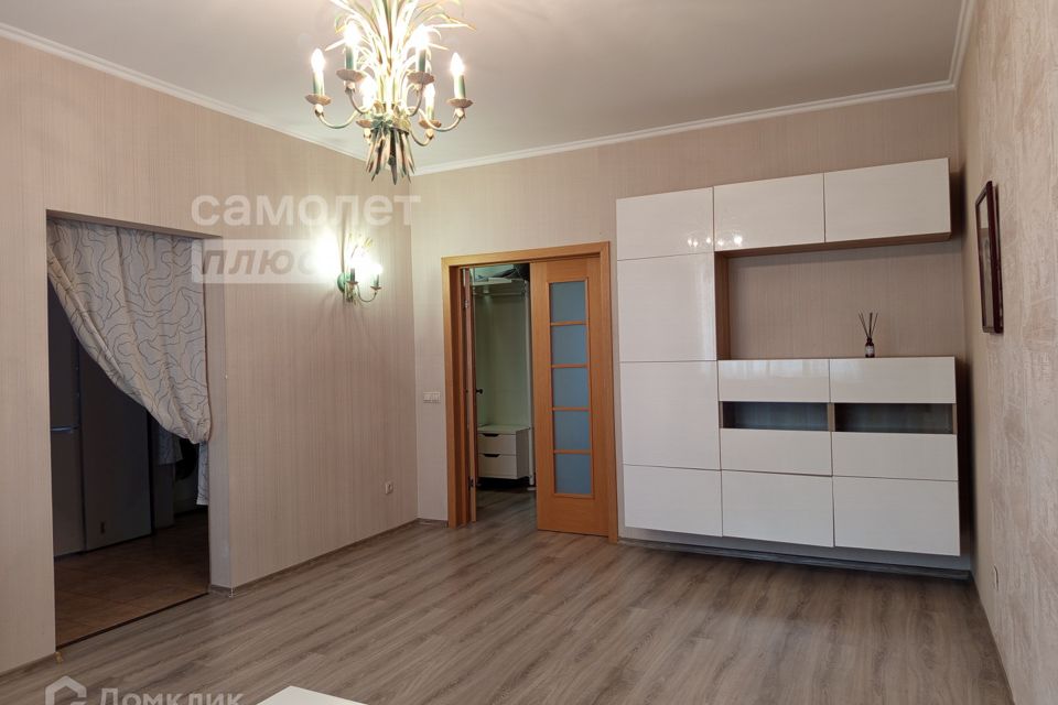 Продаётся 2-комнатная квартира, 69.17 м²