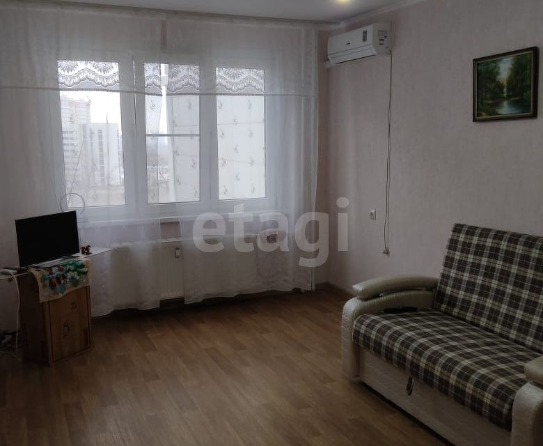 Продаётся 2-комнатная квартира, 54.1 м²