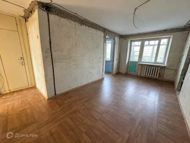 Продаётся 3-комнатная квартира, 57.3 м²