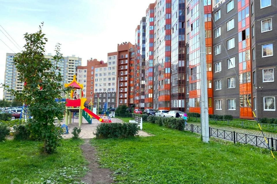 Продаётся 2-комнатная квартира, 60.2 м²