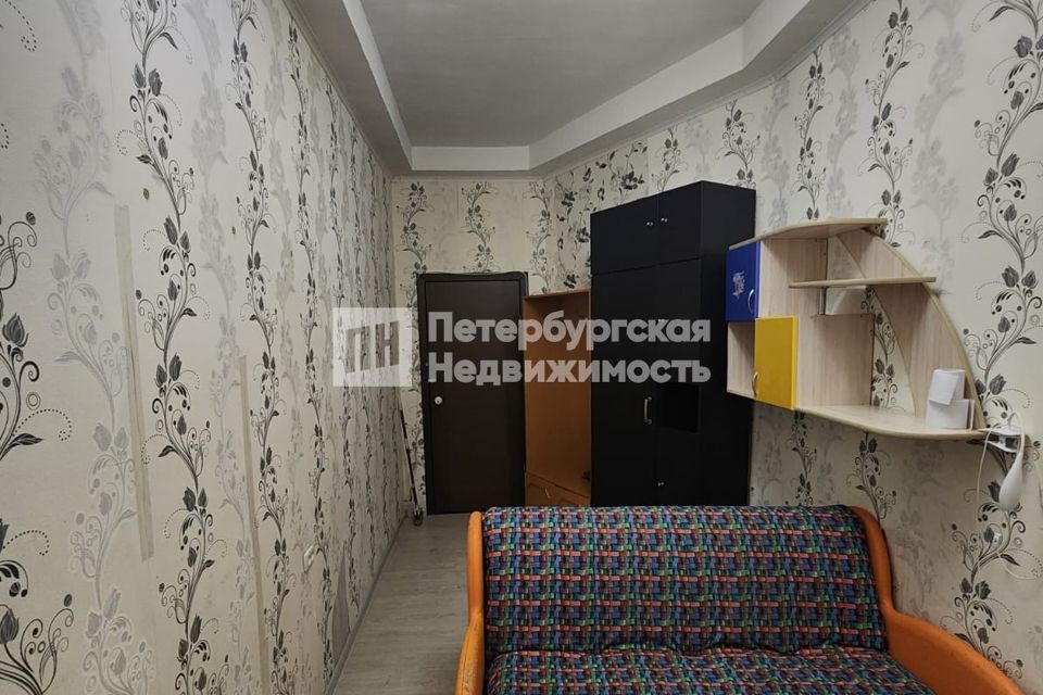Продаётся комната в 3-комн. квартире, 11.4 м²