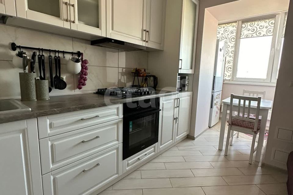 Продаётся 1-комнатная квартира, 46.2 м²