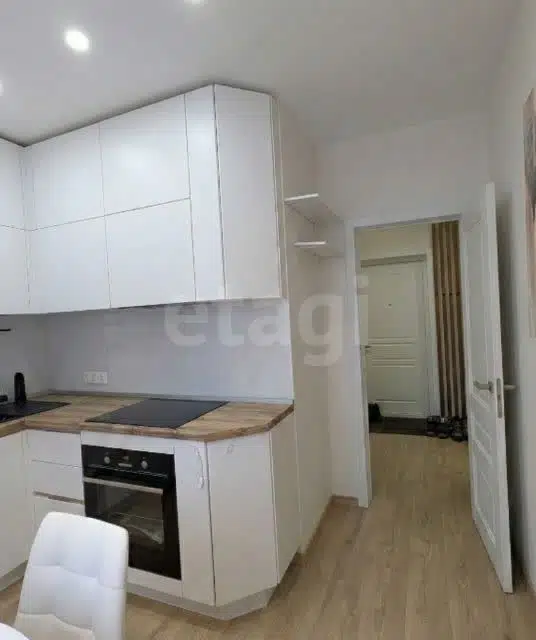 Продаётся 2-комнатная квартира, 48.7 м²