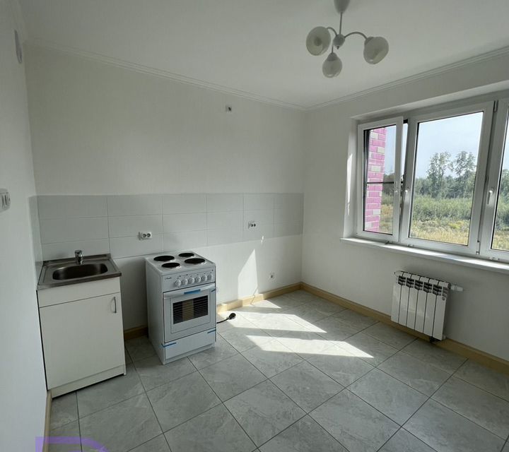 Продаётся 4-комнатная квартира, 103 м²