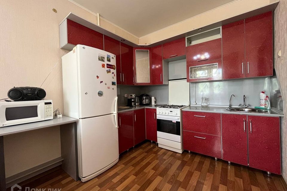 Сдаётся 1-комнатная квартира, 54 м²