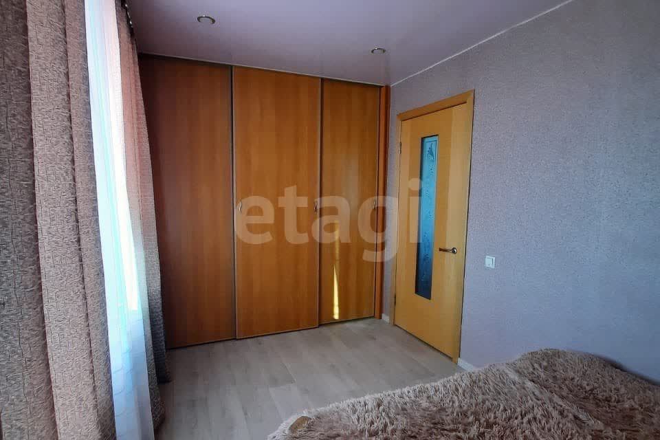 Продаётся 3-комнатная квартира, 53.5 м²