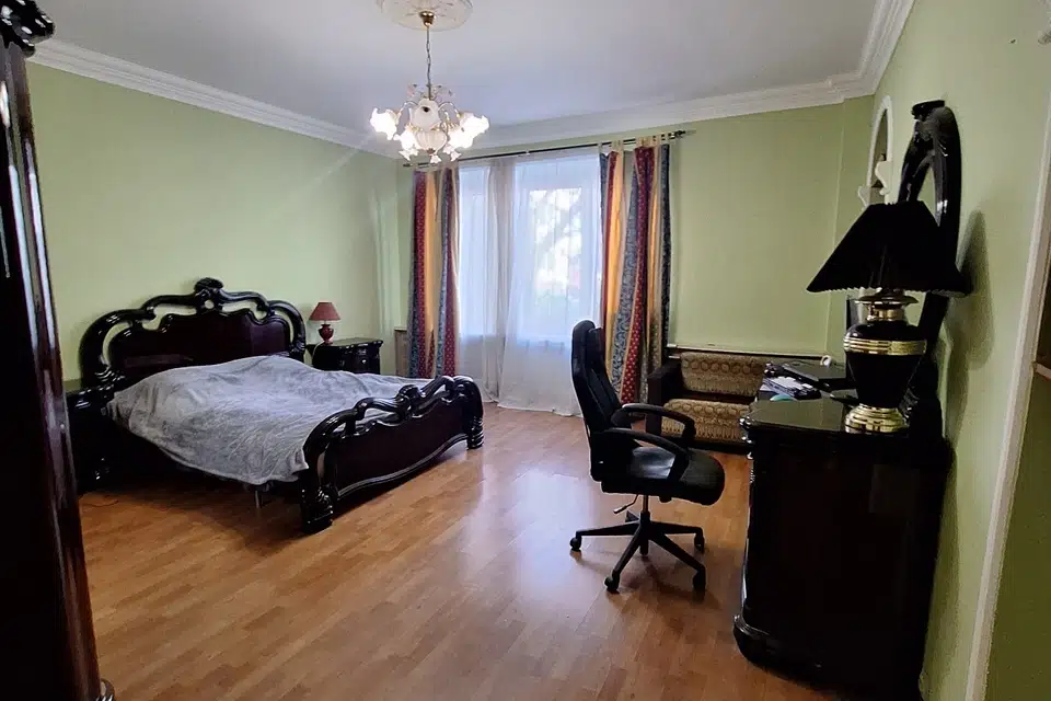 Продаётся 3-комнатная квартира, 91 м²
