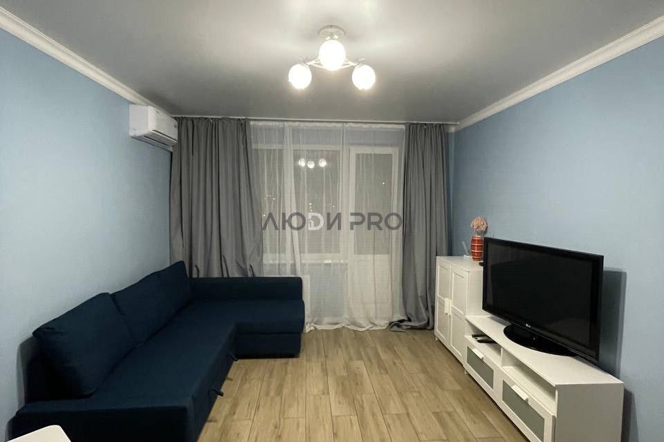Продаётся 1-комнатная квартира, 32 м²