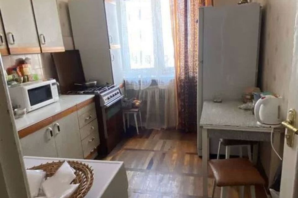 Продаётся 3-комнатная квартира, 75.2 м²