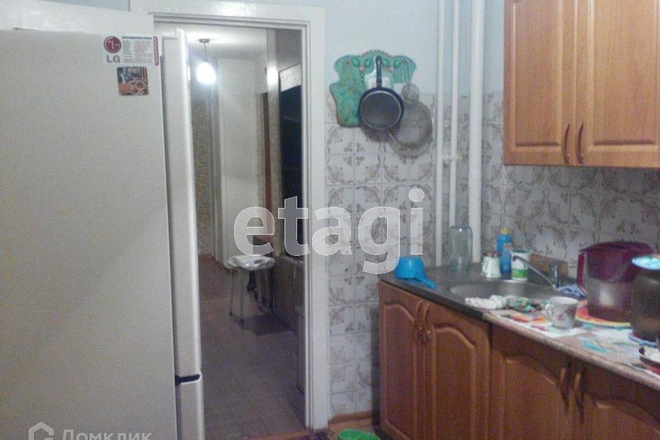 Продаётся 3-комнатная квартира, 59.4 м²