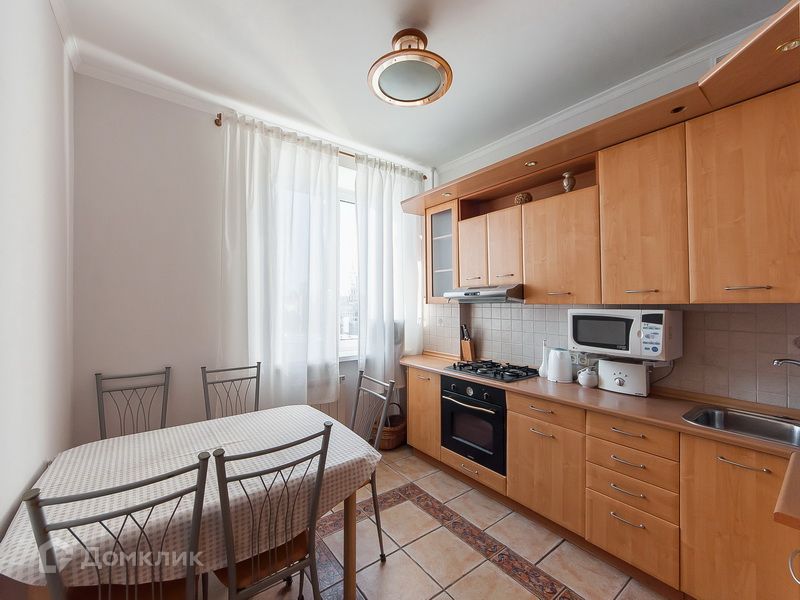 Сдаётся 3-комнатная квартира, 75 м²