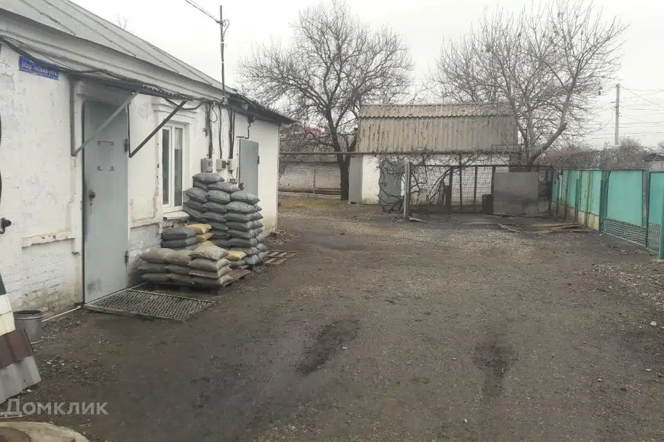 Продаётся торговое помещение, 930 м²