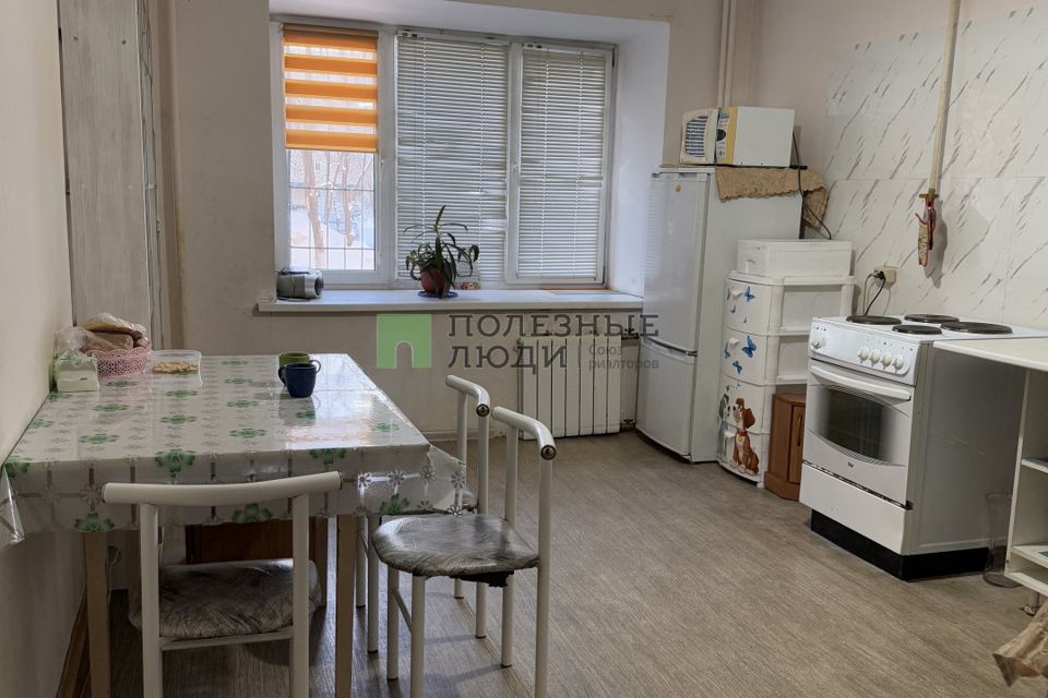 Продаётся 2-комнатная квартира, 64.3 м²