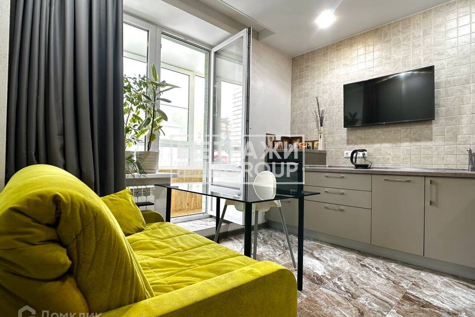 Продаётся 1-комнатная квартира, 45.6 м²