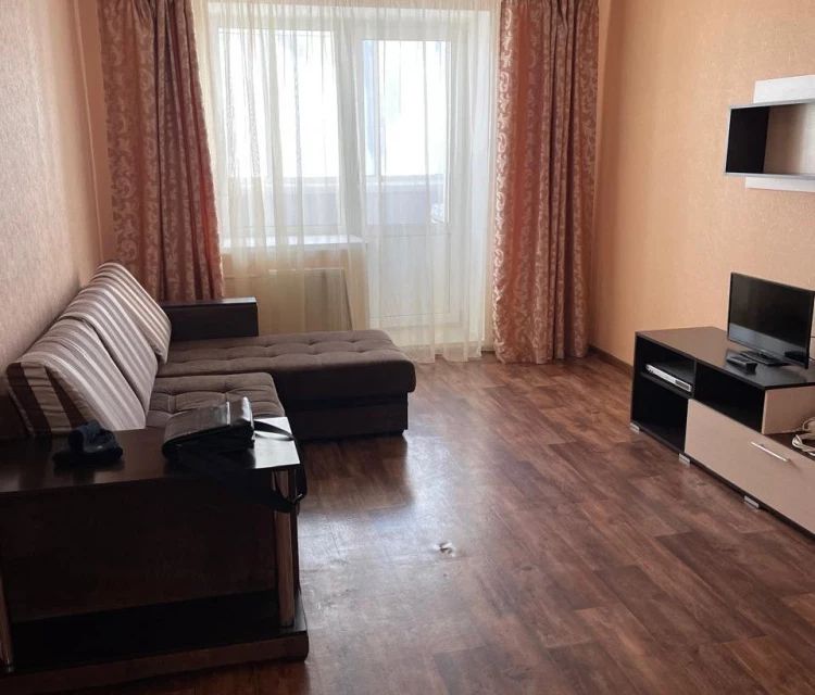 Продаётся 1-комнатная квартира, 53.1 м²
