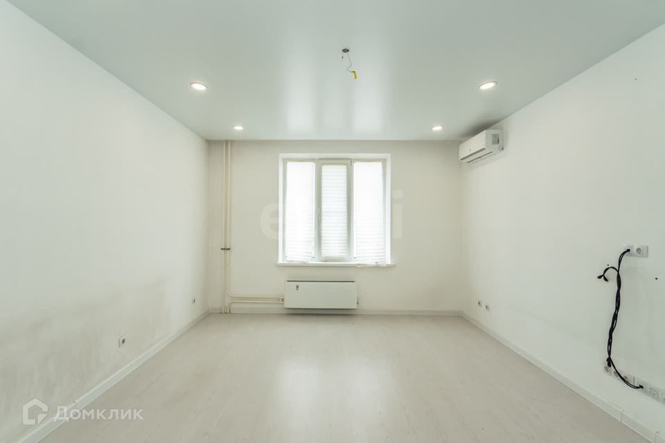Продаётся 3-комнатная квартира, 69.4 м²