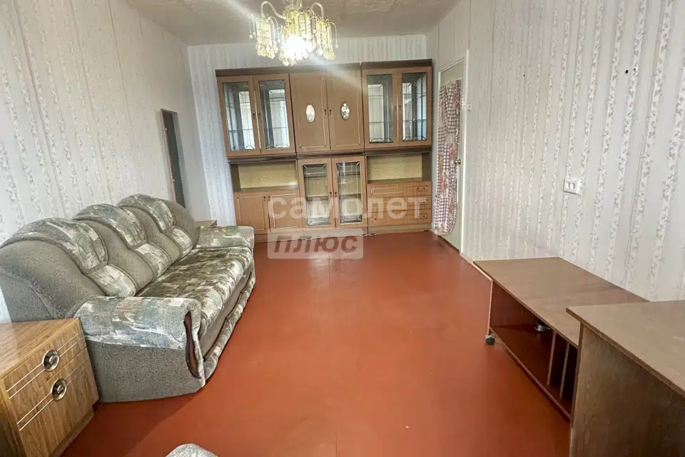 Продаётся 4-комнатная квартира, 81.2 м²