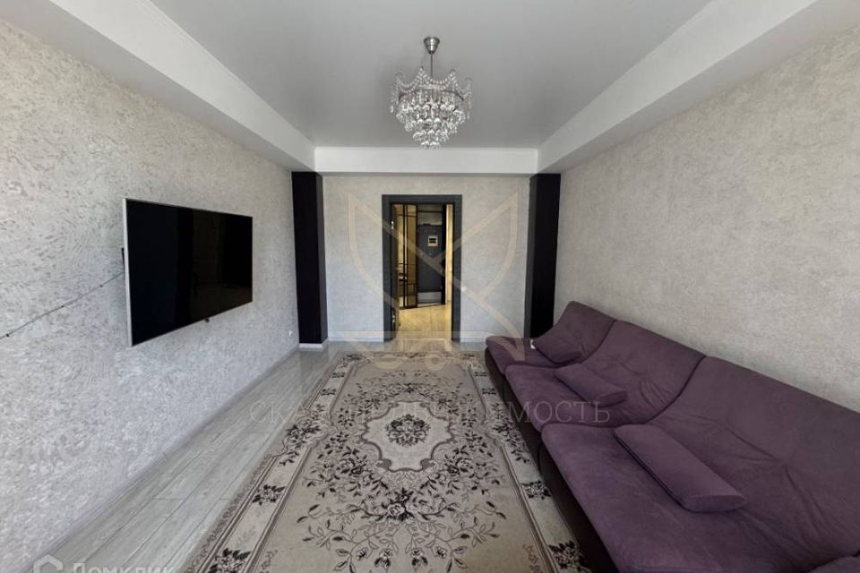 Сдаётся 2-комнатная квартира, 70 м²
