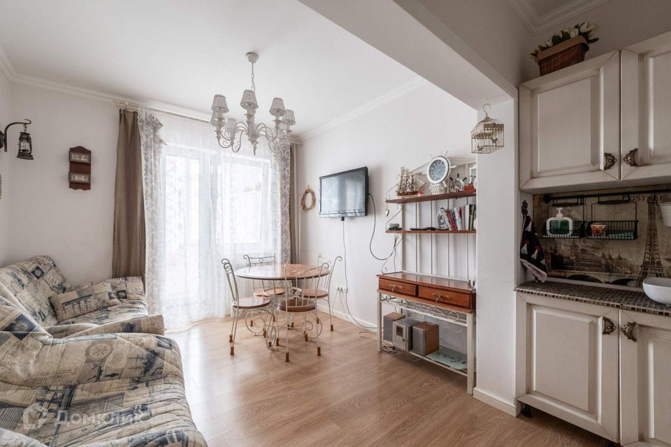 Продаётся 2-комнатная квартира, 56 м²