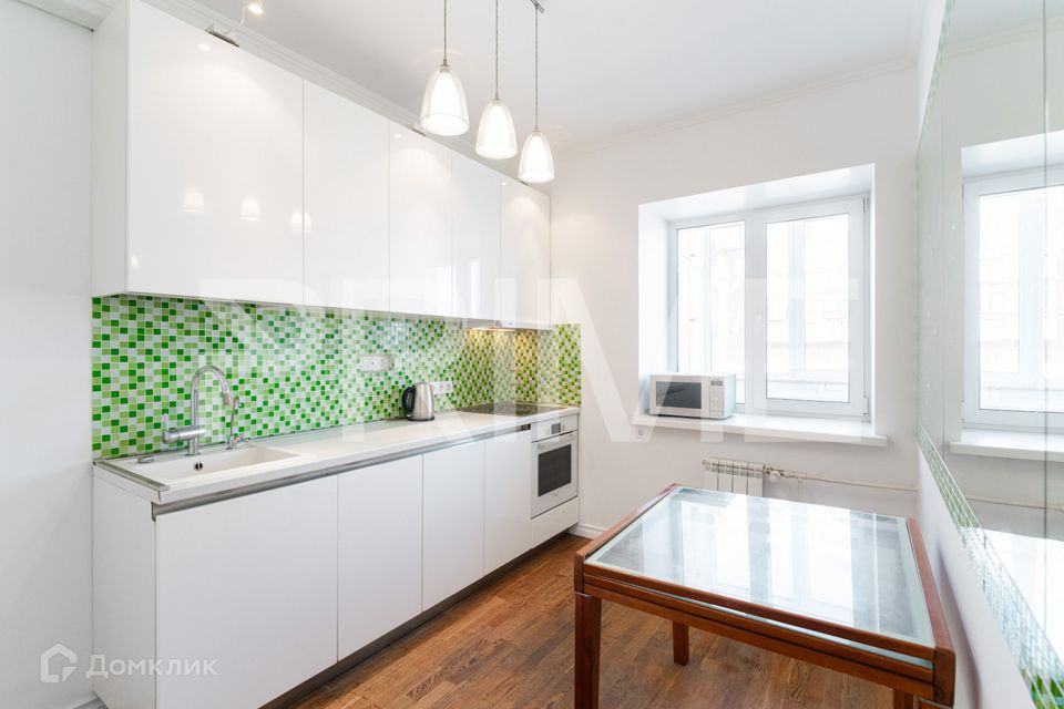 Продаётся 3-комнатная квартира, 61 м²