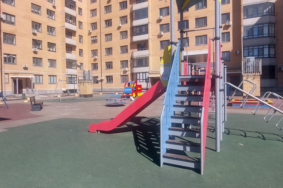 Продаётся 3-комнатная квартира, 96.3 м²