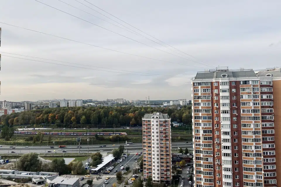 Продаётся 2-комнатная квартира, 90.5 м²