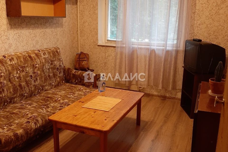 Продаётся комната в 4-комн. квартире, 78.2 м²