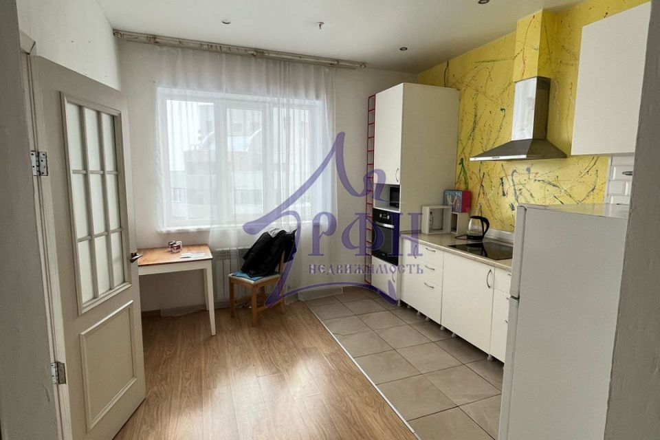 Продаётся 1-комнатная квартира, 43.1 м²