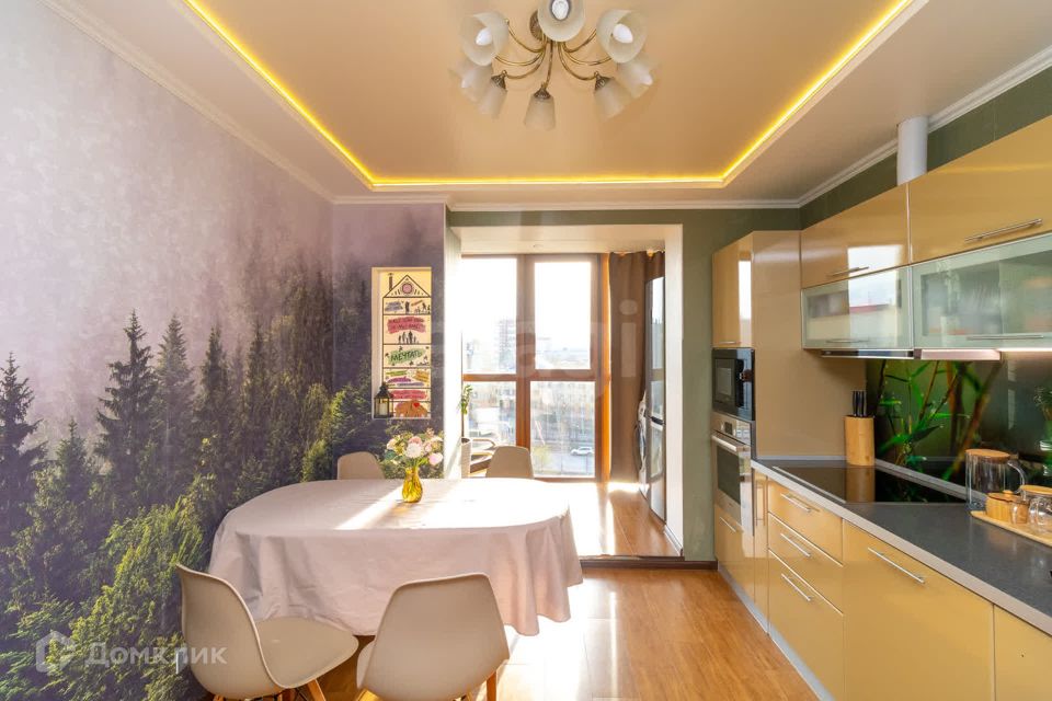 Продаётся 2-комнатная квартира, 61.8 м²
