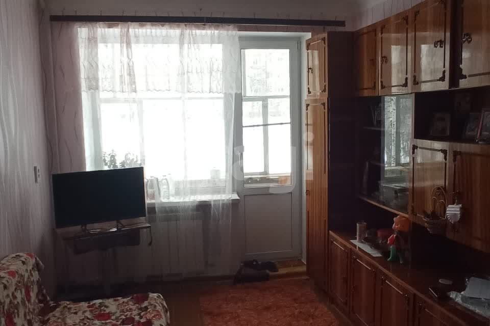 Продаётся 3-комнатная квартира, 55.2 м²