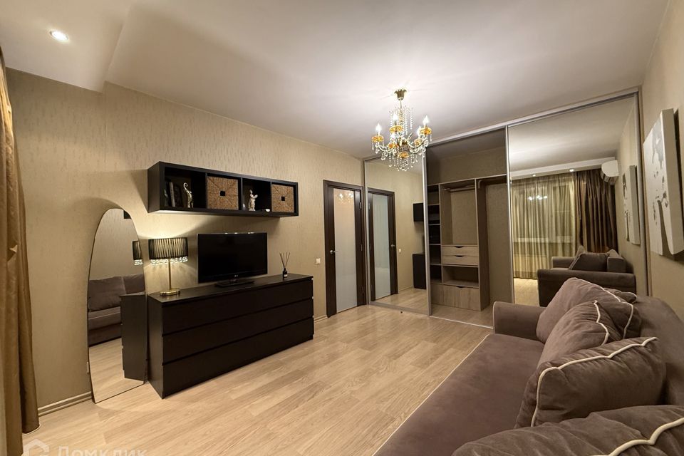Продаётся 1-комнатная квартира, 38.7 м²