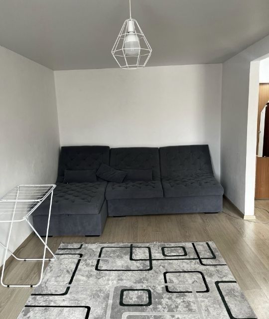 Сдаётся 2-комнатная квартира, 56 м²