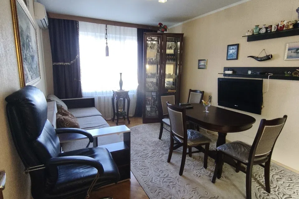 Продаётся 3-комнатная квартира, 62.7 м²