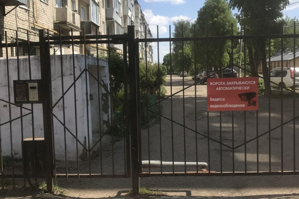 Продаётся 3-комнатная квартира, 58.2 м²