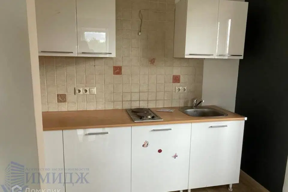 Сдаётся 1-комнатная квартира, 42 м²