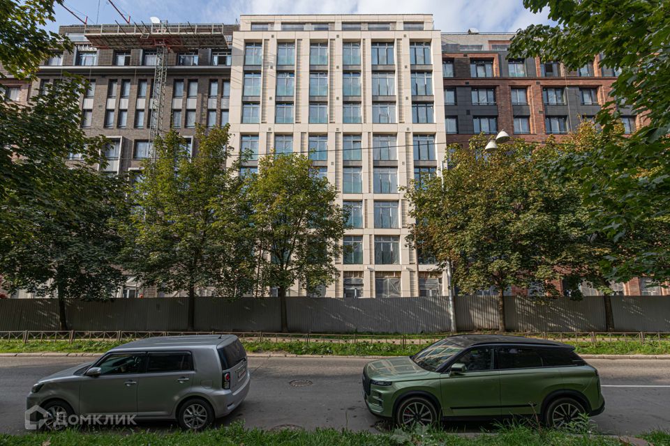 Продаётся 3-комнатная квартира, 131.48 м²