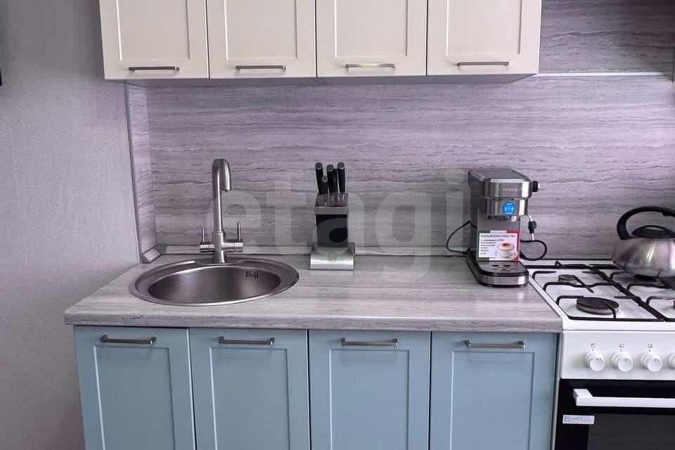Продаётся 3-комнатная квартира, 62.8 м²
