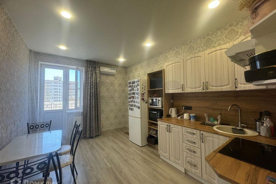Продаётся 2-комнатная квартира, 56.07 м²