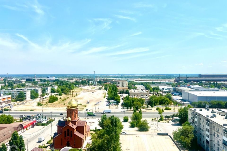 Продаётся 4-комнатная квартира, 79.6 м²