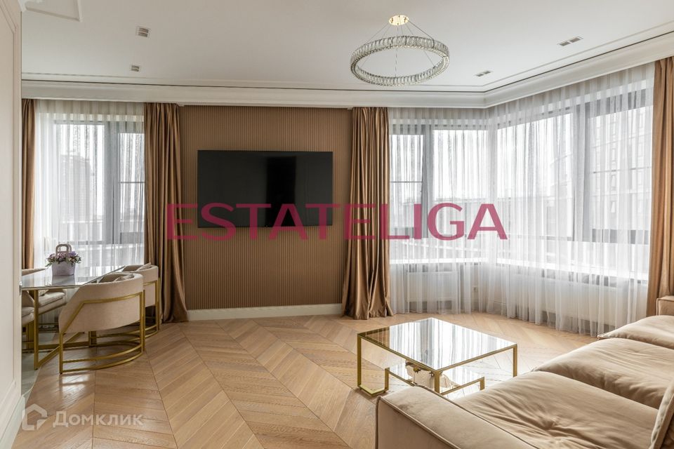 Продаётся 2-комнатная квартира, 65 м²