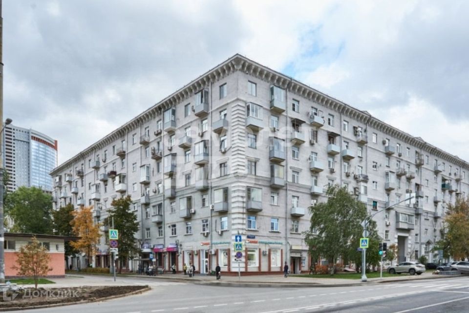 Продаётся 2-комнатная квартира, 68 м²