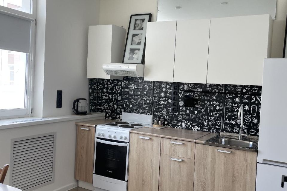 Продаётся 1-комнатная квартира, 35 м²