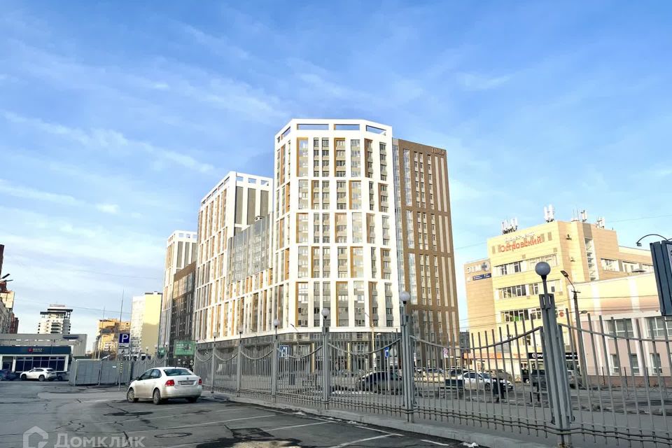 Продаётся 4-комнатная квартира, 94.6 м²