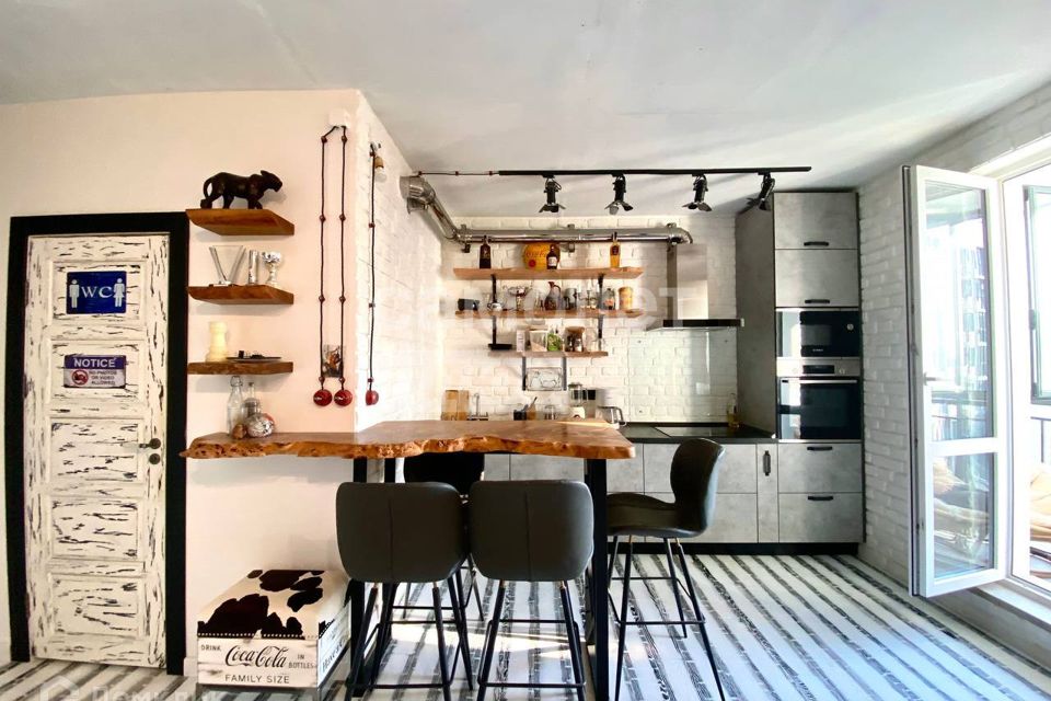 Продаётся 2-комнатная квартира, 53.3 м²