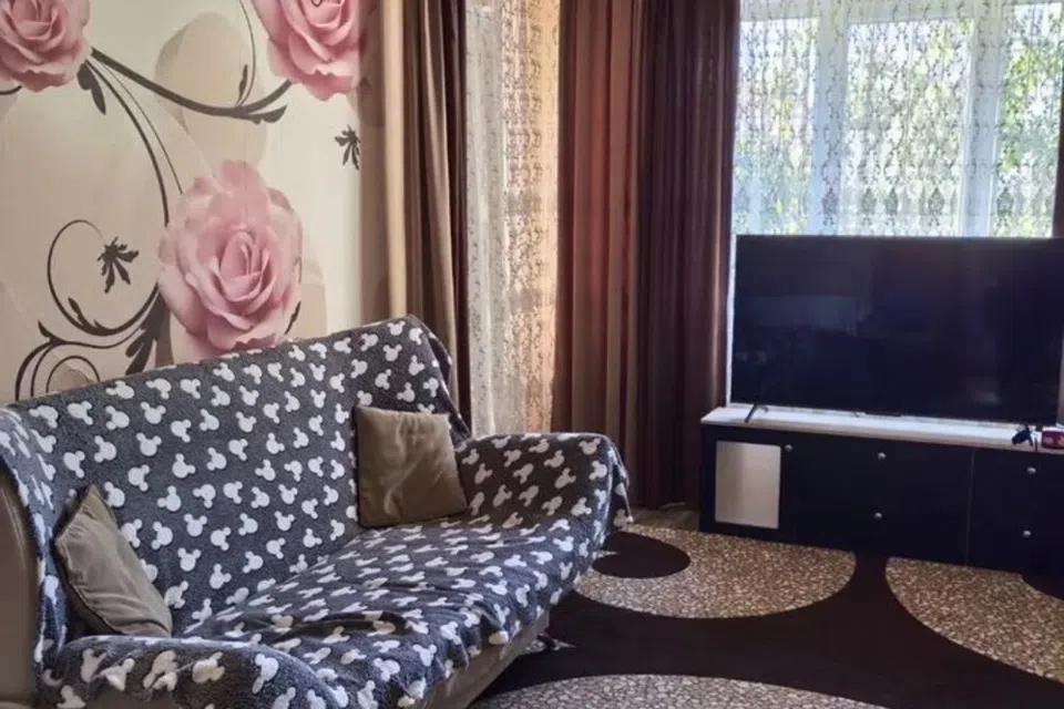 Продаётся 3-комнатная квартира, 72 м²