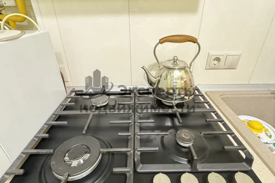 Продаётся 1-комнатная квартира, 34 м²