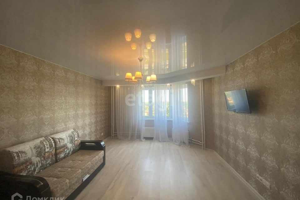 Продаётся 2-комнатная квартира, 60.3 м²